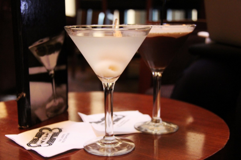 brasserie-SANARY SUR MER-min_martini_bar_lychee_chocolate_alcohol_liquor_happy_hour_happy-910161